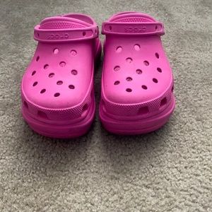 Platform crocs